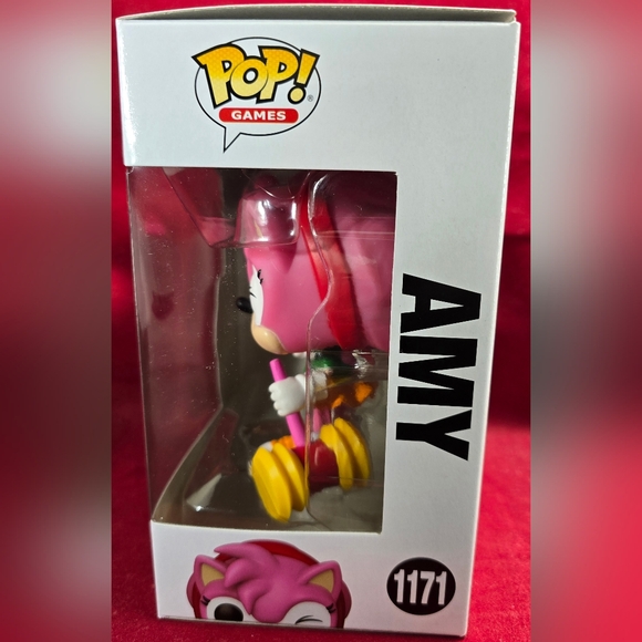 Amy Rose Funko # 1171 (Nib) With Pop Protector - Picture 5 of 7